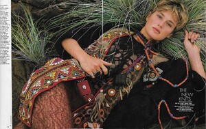 elleusjune1990bygillesbensimon25.jpg.cf2e67cd16ba99160008ee2bccfdb14b.jpg