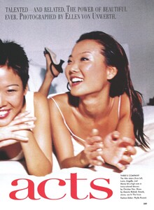 von_Unwerth_US_Vogue_January_1999_02.thumb.jpg.af4629aa91865597396c6a58af44b543.jpg