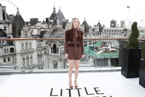 130224667_saoirse-ronan-500-46.jpg