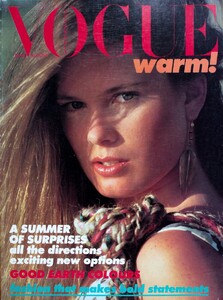 762983479_VOGUEAUSTRALIA1981AUGUST.thumb.jpg.75893f1460ad0da2a5f45d1d1959908c.jpg