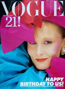 860599488_VOGUEAUSTRALIA1980AUGUST.thumb.jpg.d13f77c1bf972d99126ccff46259d7ad.jpg