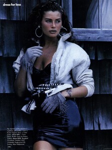 Hispard_US_Vogue_October_1991_05.thumb.jpg.8737be6f15fccd1be05e102712e74929.jpg