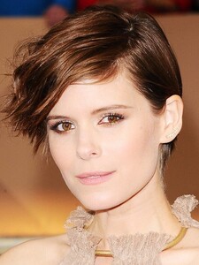Kate-Mara-swept-pixie-cut-1.jpg