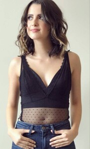 Laura-Marano-sexy-cleavage-pics.jpg