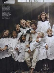 Little_Leibovitz_US_Vogue_December_2009_11.thumb.jpg.714b2d74bd6fa6a5bbc34b898a7651e5.jpg