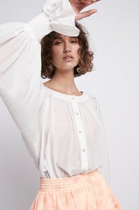 S13-20RE1356_Drifting_Le_Corsaire_Blouse_White-20681-Aje-1427.jpg