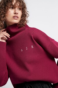S24-20AJ1141_Rebellion_Crepe_Knit_Crop_Top_Burgundy-20254-Aje-2066.jpg