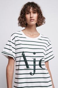 S59-19AJ1244_Paperbark_Stripe_Logo_Tee_Bonsai_Stripe-20681-Aje-0608.jpg