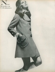 Stern_US_Vogue_January_15th_1969_07.thumb.jpg.2805817a9d17897a8f0c85d55be05859.jpg