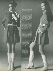 Stern_US_Vogue_January_15th_1969_12.thumb.jpg.e5535353518fafa4c4fdf7d798b3da8f.jpg