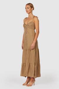 The-Wolf-Gang-Farah-Maxi-Dress-Pale-Khaki-075.thumb.jpg.3215344d0c8b6af8666997b7b4a986f7.jpg