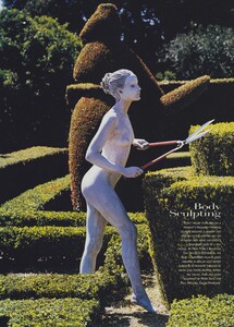 Thigh_Ritts_US_Vogue_June_1996_03.thumb.jpg.07777e50497f02c4e7c1cd54ce0921b1.jpg