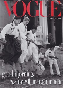 Vietnam_Weber_US_Vogue_June_1996_01.thumb.jpg.22f134519fbaa437b79e682620f11ae2.jpg
