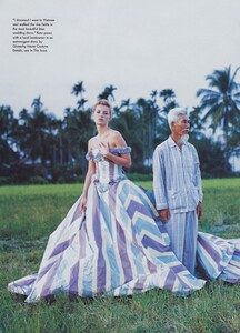 Vietnam_Weber_US_Vogue_June_1996_12.thumb.jpg.83582ce69c1be8827528879b0a84d511.jpg