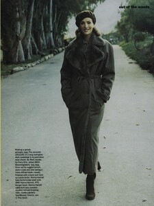 Woods_Maser_US_Vogue_November_1992_08.thumb.jpg.7f265e34777788fce6be2e14b02a7f27.jpg
