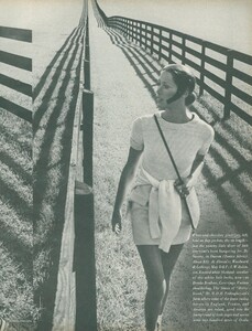 Young_Parkinson_US_Vogue_January_15th_1969_04.thumb.jpg.a8fa2d9487bcb6be2a44189406ec08eb.jpg