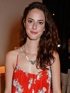bac448eab753727d3f8f0361baa56e7c--kaya-scodelario-hot-guys.jpg