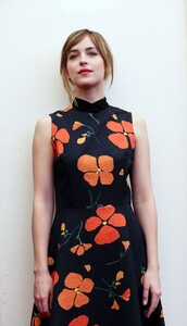 dakota-johnson-a-bigger-splash-photocall-72nd-venice-film-festival_6.jpg