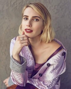 emma-roberts-8.jpg