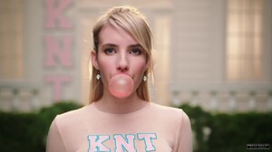 emma-roberts-scream-queens-promo-caps-3.jpg