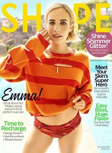 emma-roberts-topless-and-sexy-photos-06.jpg
