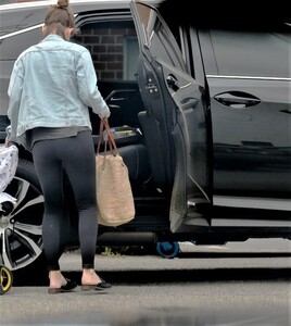 kate-mara-with-her-child-out-in-los-angeles-2019-06-17-08.jpg