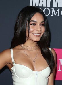 vanessa_hudgens_showtime006.jpg