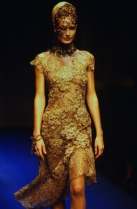 1023419289_ChristianLacroixCoutureSpring1997(5).thumb.jpg.d8d149b9d5f8db34ff91f90228fc31bd.jpg