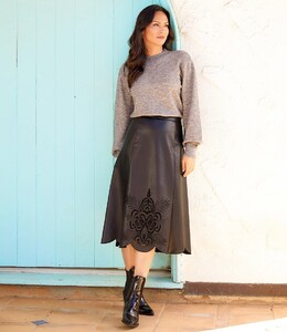 3L90230_black_001_1000x - Copy - Copy.jpg