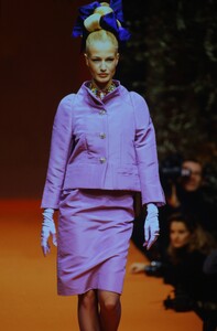2126873730_ChristianLacroixCoutureSpring1996(1).thumb.jpg.2e38299c23e34b047ddb529a20af6721.jpg