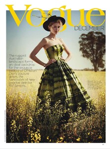 41434_septimiu29_ElizabethDebicki_VogueAustralia_Dec20121_122_589lo.jpg