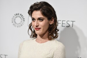 418281258_Lizzy_Caplan____PaleyFest_2014__8__123_405lo.jpg