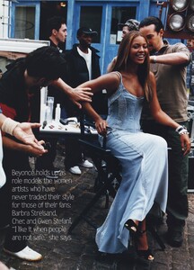 BK_Testino_US_Vogue_August_2003_04.thumb.jpg.a2dfcd93be3d3bd0548680f0ea45b888.jpg