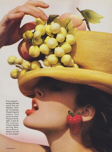 Blanch_US_Vogue_May_1988_04.thumb.jpg.e1a00cd27cedb69f653b892bc036efb4.jpg