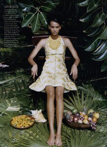 Elgort_US_Vogue_June_2003_08.thumb.jpg.3b879c6008d6bdf2bb19025c6014f6d9.jpg