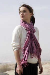 NPpinkscarf006.jpg