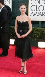Natalie-Portman-66.jpg