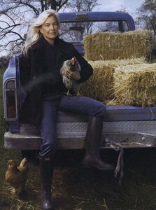 Newman_Leibovitz_US_Vogue_February_2009_02.thumb.jpg.850360903a7119bb7080bb77172d614a.jpg