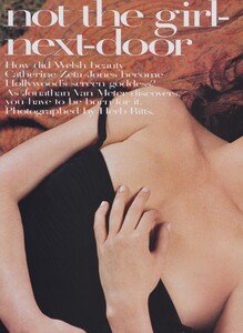 Ritts_US_Vogue_July_2001_01.thumb.jpg.9c9c5e31153154c99bcb33ab51ea16f3.jpg