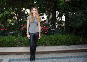 Shailene-Woodley-The-Spectacular-Now-2013-038.jpg