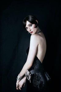 elizabeth-debicki-20.jpg