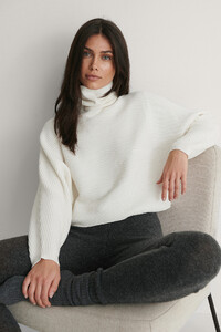 mango_caravan_sweater_1587-001725-0140_04-1.jpg