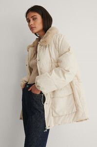 nakd_drawsting_faux_fur_jacket_1100-003607-0342_05a.jpg