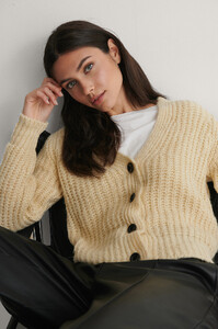 trendyoll_milla_knit_cardigan_1494-003840-0244_04a.jpg