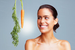 0015111754075_12_1266961-cheerful-young-girl-looking-at-carrot-against-colored-background-zoom_90.thumb.jpg.04b0d7359f5400d76f1ae110cc023b44.jpg