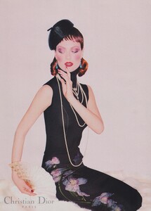 Knight_Dior_Fall_Winter_1997_98_05.thumb.jpg.0f898a45ffbea5865782126e49cc384f.jpg