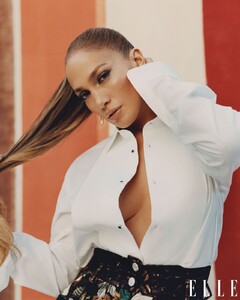 jennifer-lopez-elle-magazine-february-2021-8.jpg