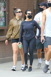 kourtney-kardashian-and-addison-rae-out-in-new-york-10-11-2020-0.jpg