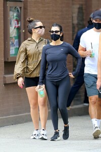 kourtney-kardashian-and-addison-rae-out-in-new-york-10-11-2020-8.jpg