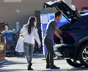 lily-collins-at-a-recycling-center-in-la-01-13-2021-11.jpg